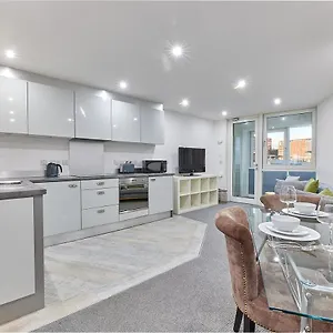 Waterloo - Properties Unique Apartment